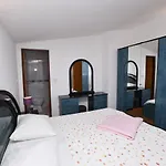 Djiko شقة