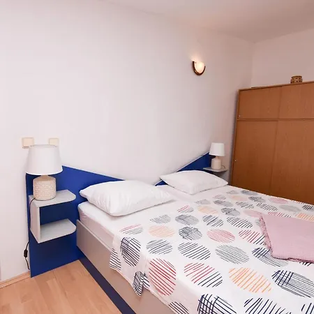 Appartement Djiko Primošten