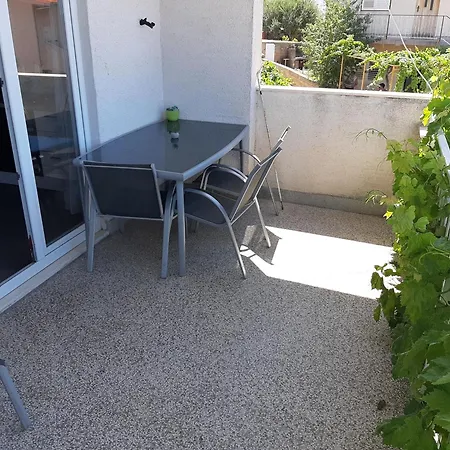 Apartment Djiko